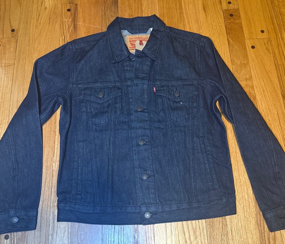 NEW Levi's Trucker Jacket Mens S Dark Blue Denim Jean Jacket 72334-0673 NWT